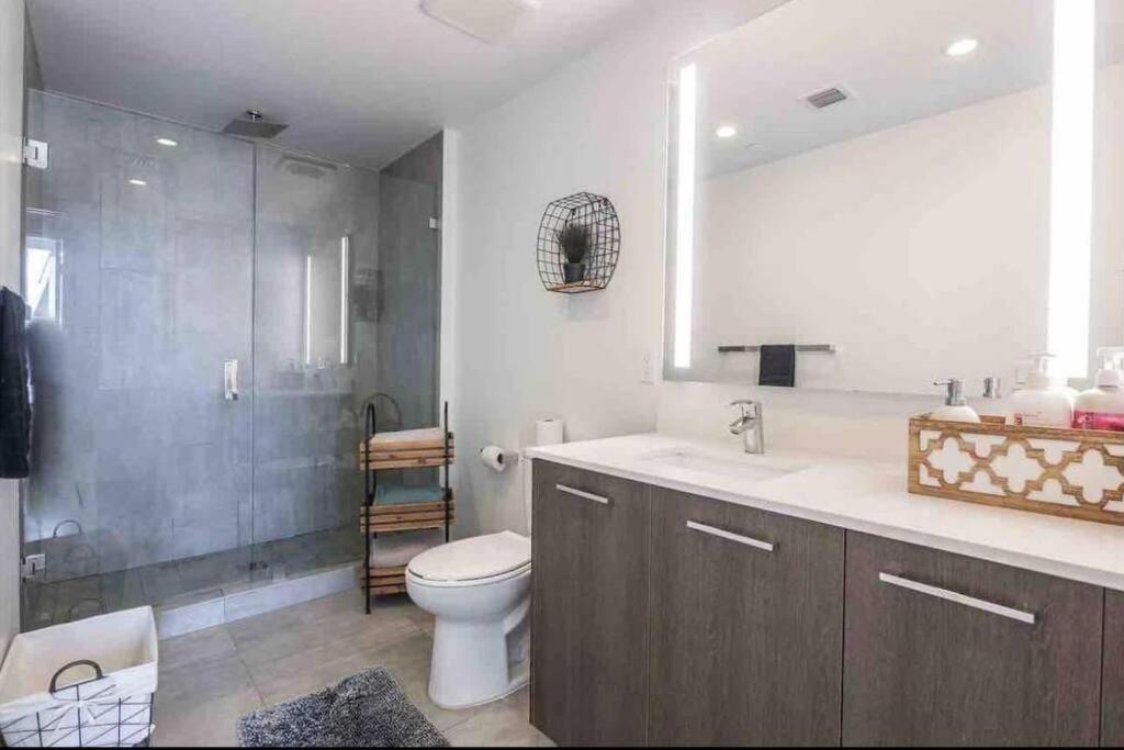 Ferienwohnung Gorgeous 2Br/2Bth In The Heart Of Miami Exterior foto